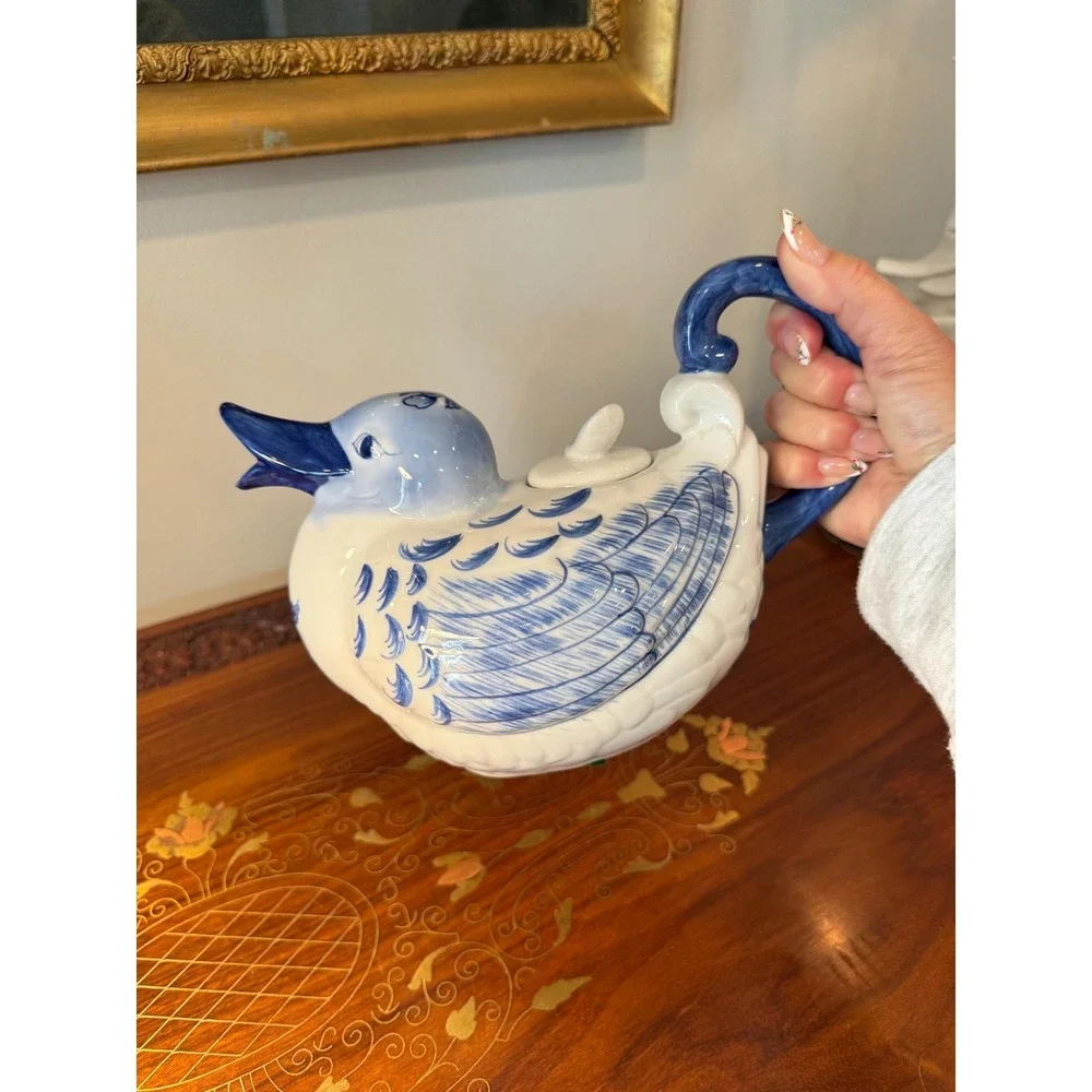 Vintage Blue & White Duck Teapot‎ | Bombay Company Chinoiserie